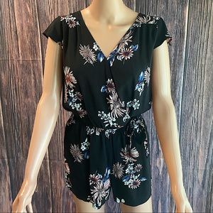 Joe B by Joe Benbasset size medium black blue pink floral lace boho romper